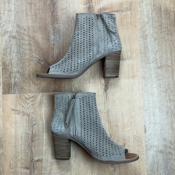 TOMS Majorca Peep Toe Suede Sand Tan Ankle Boots Booties 11 - Picture 6 of 8